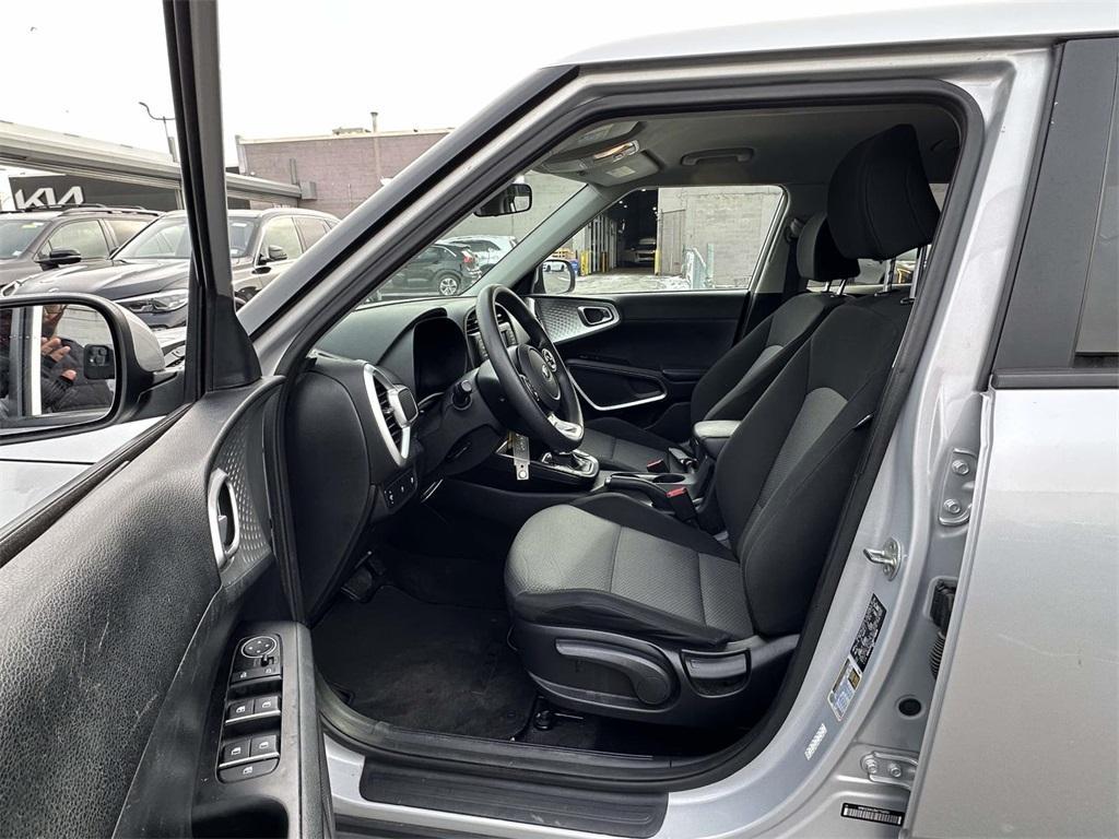 used 2021 Kia Soul car, priced at $9,899
