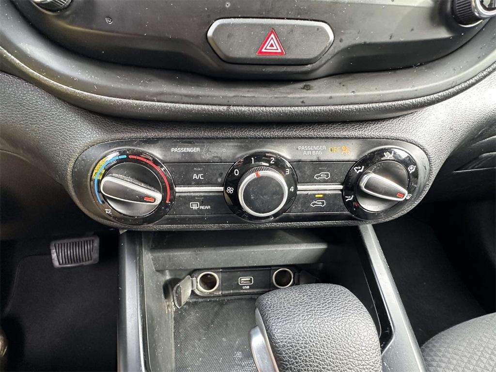 used 2021 Kia Soul car, priced at $9,899