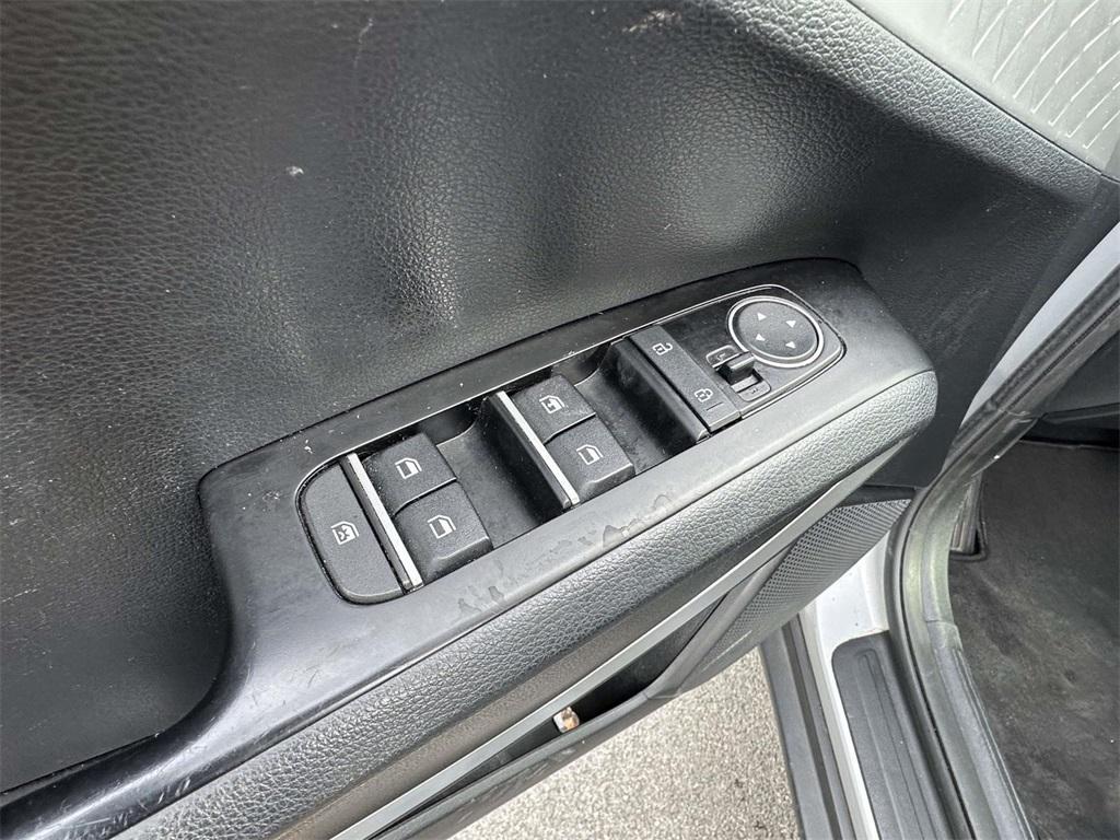 used 2021 Kia Soul car, priced at $9,899