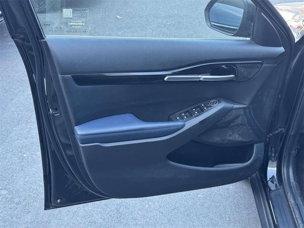 used 2025 Kia Seltos car, priced at $21,189