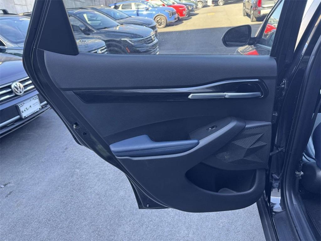 used 2025 Kia Seltos car, priced at $21,189