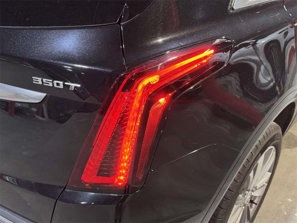 used 2022 Cadillac XT5 car, priced at $26,999