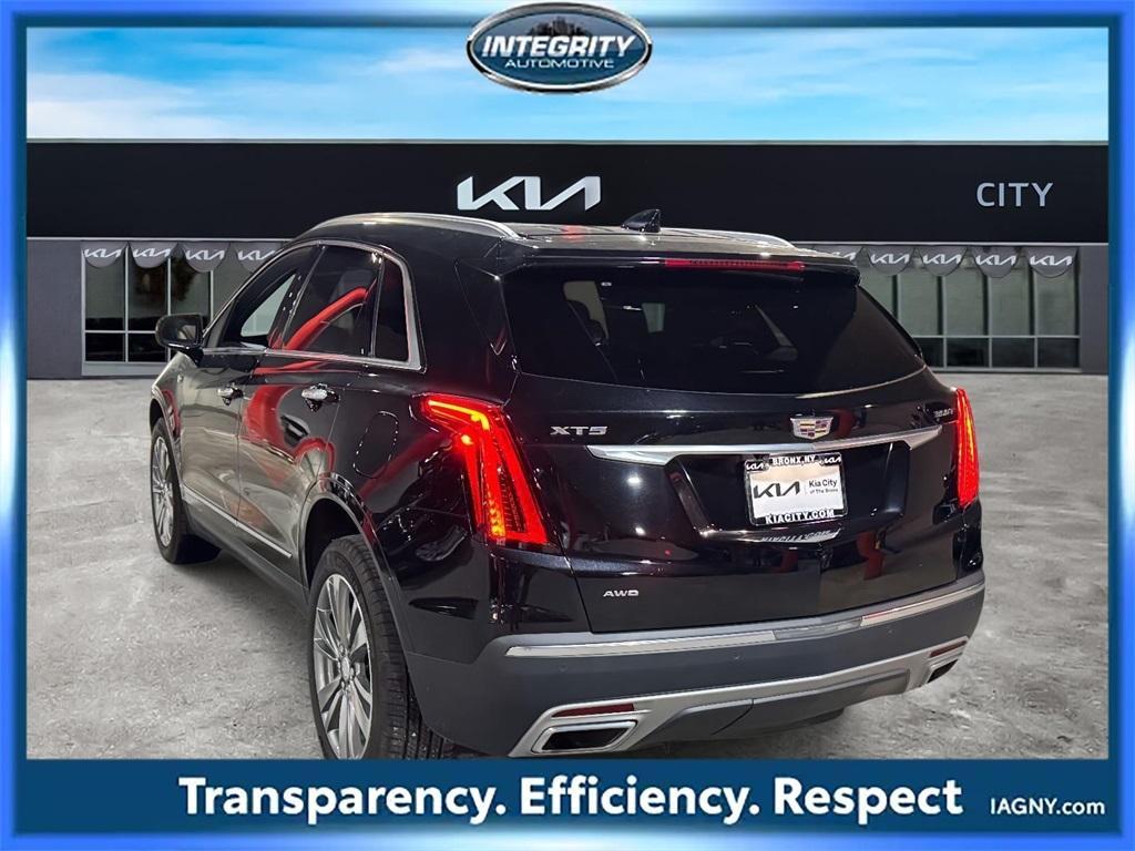 used 2022 Cadillac XT5 car, priced at $26,999