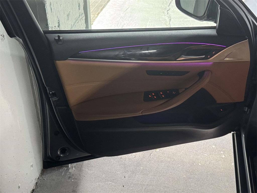 used 2019 BMW 540 car, priced at $27,649