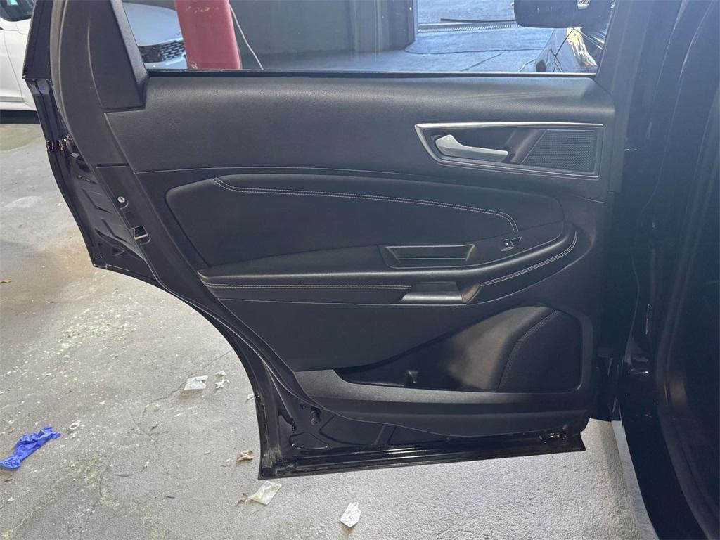 used 2023 Ford Edge car, priced at $19,899