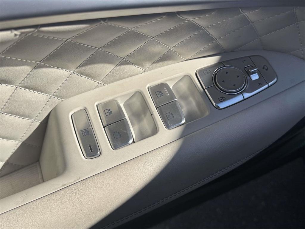 used 2025 Genesis G70 car, priced at $42,446