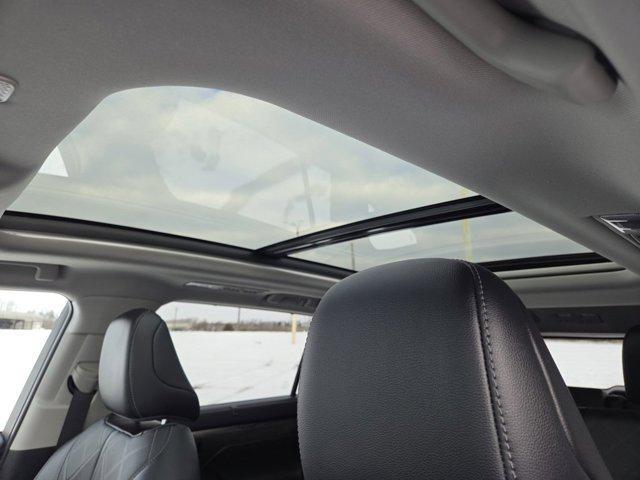 used 2024 Toyota Highlander car, priced at $45,990