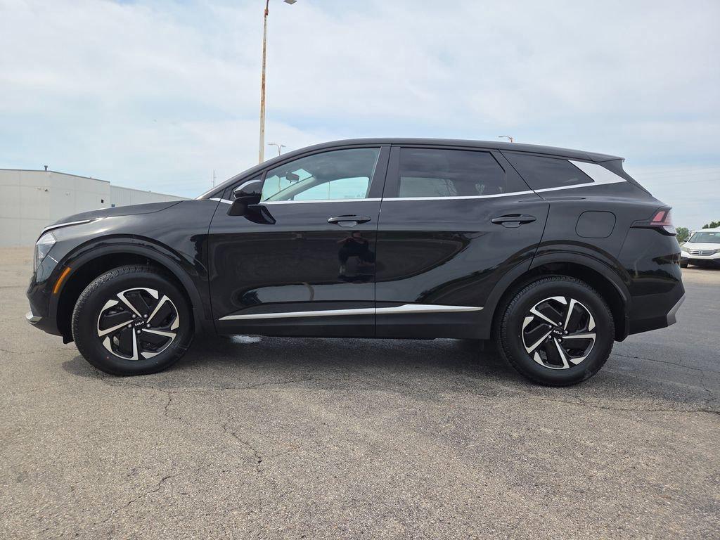 used 2023 Kia Sportage Hybrid car, priced at $20,888