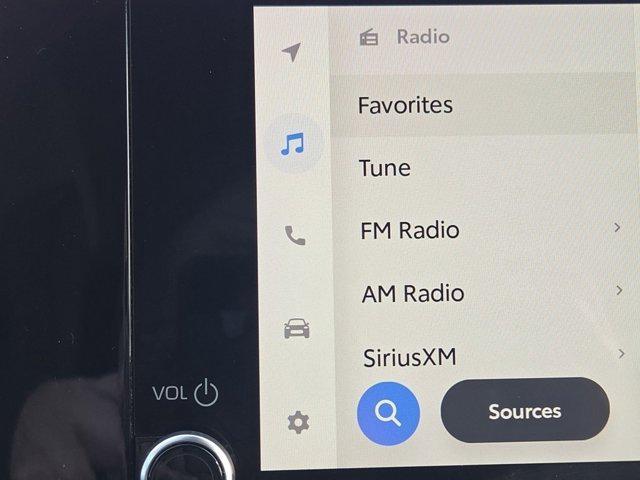 used 2023 Toyota Highlander car, priced at $29,677