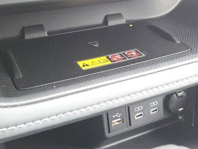 used 2025 Toyota Highlander car, priced at $49,990