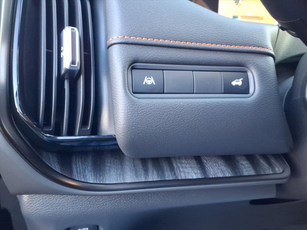 new 2026 Nissan Armada car, priced at $76,675