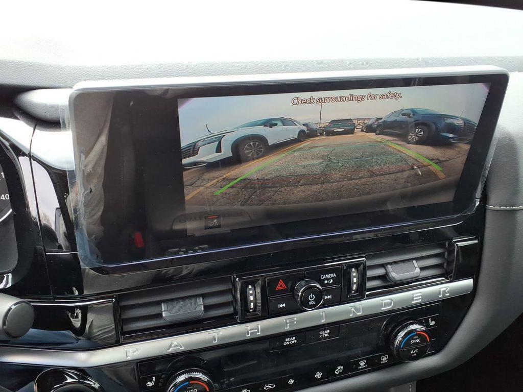 new 2026 Nissan Pathfinder car, priced at $39,655