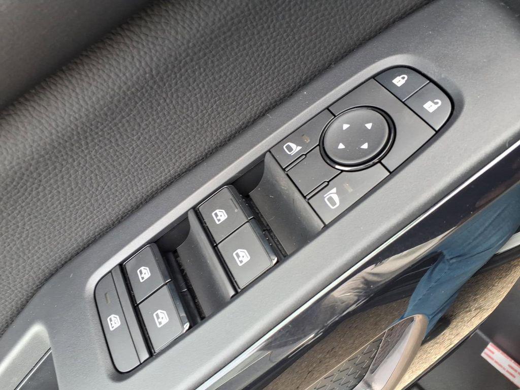 new 2026 Nissan Pathfinder car, priced at $39,655