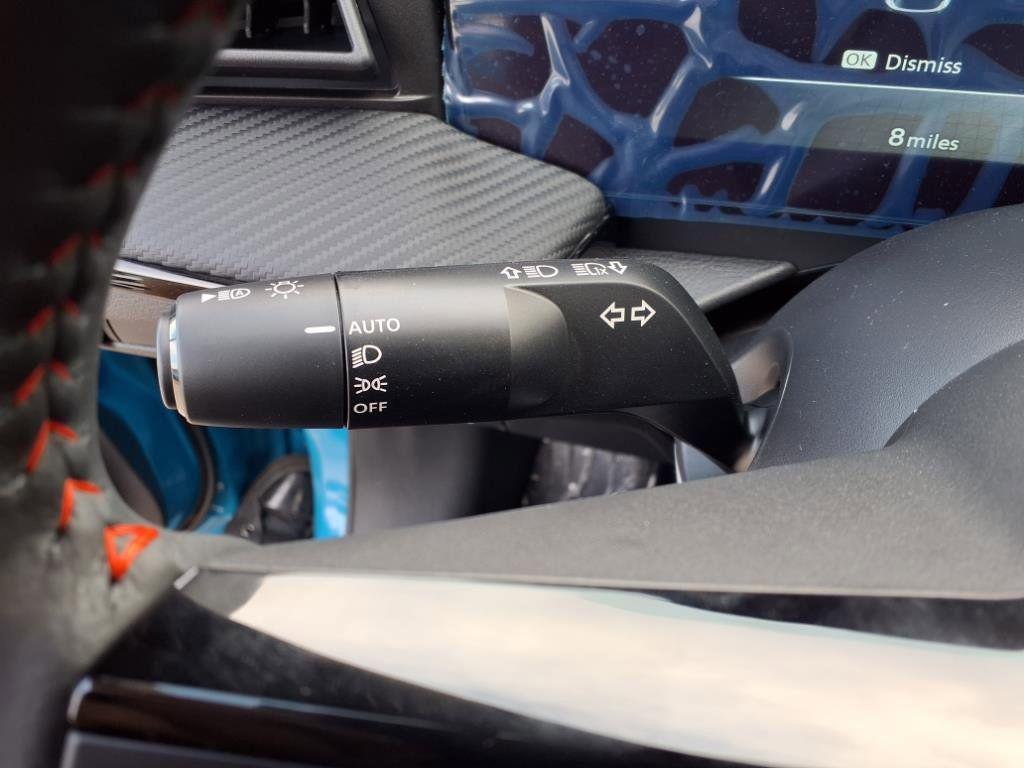 new 2025 Nissan Kicks car, priced at $25,195