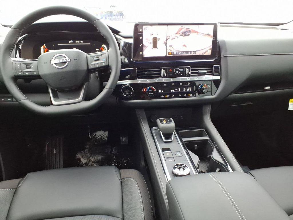 new 2026 Nissan Pathfinder car, priced at $46,154