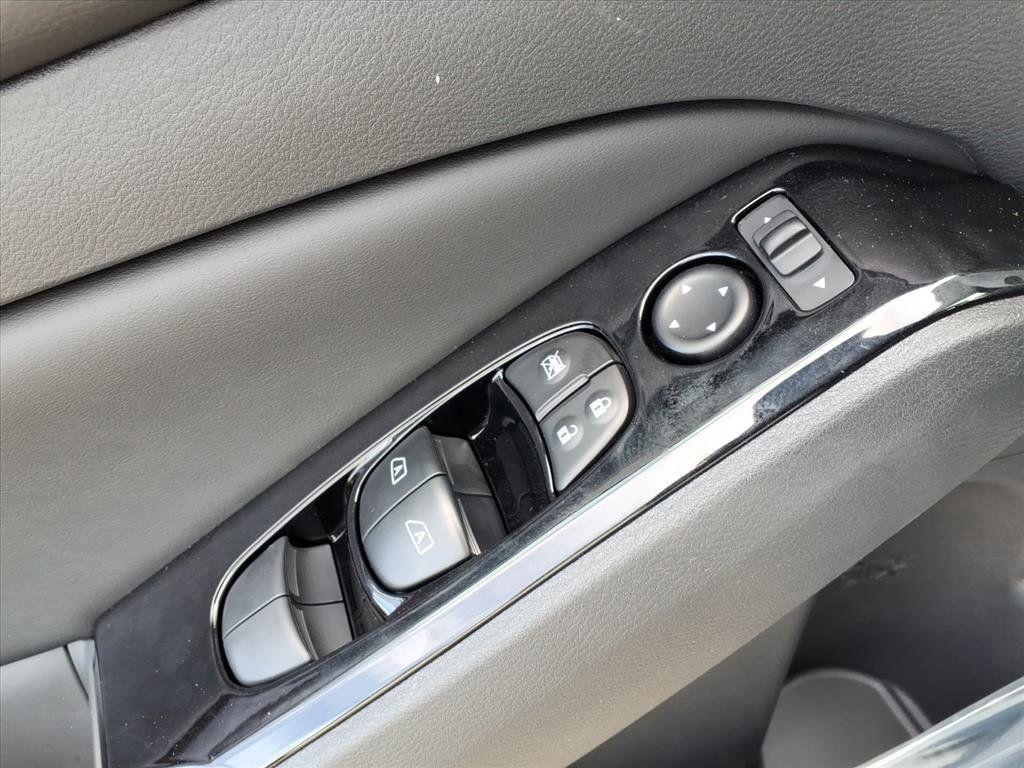 new 2025 Nissan Altima car, priced at $31,784