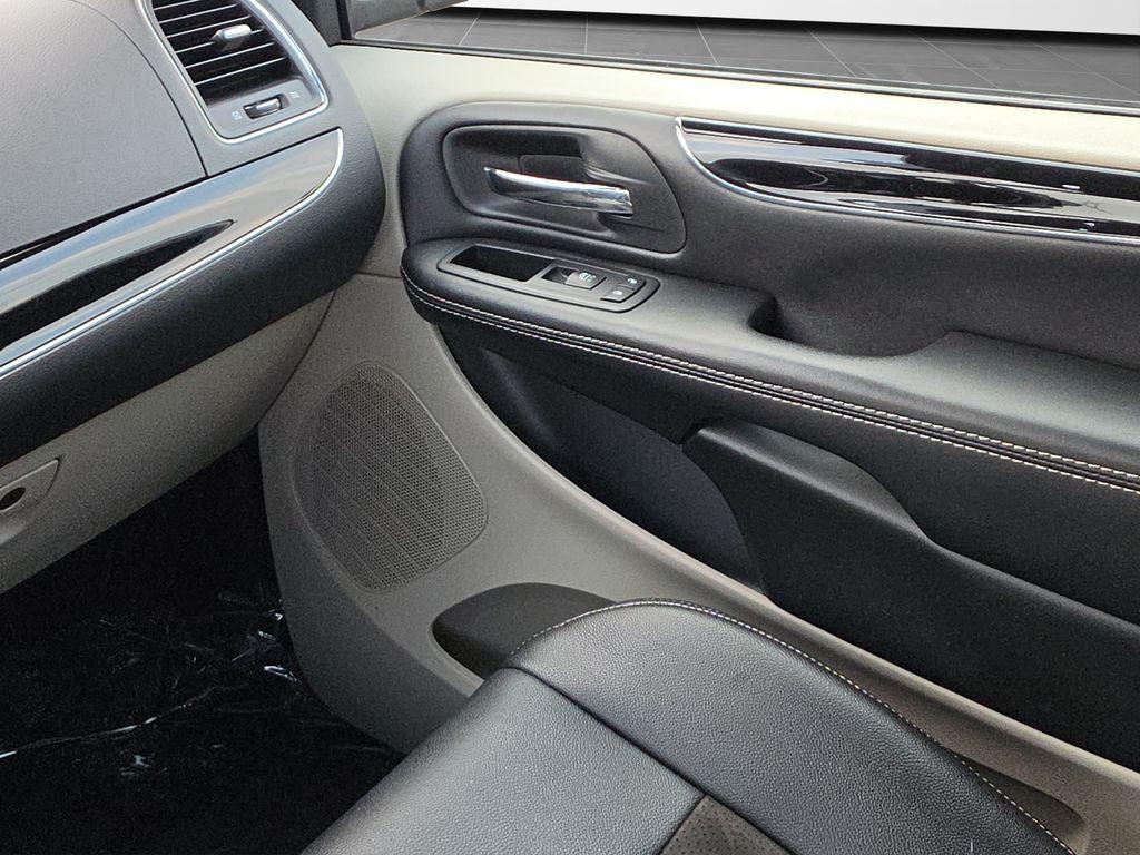 used 2020 Dodge Grand Caravan car, priced at $13,907