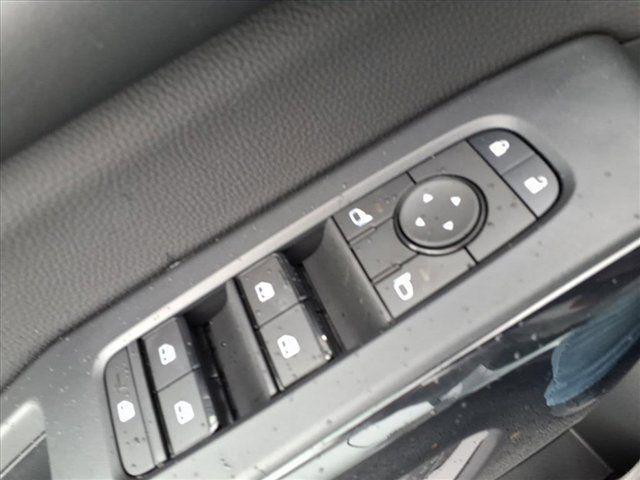 new 2025 Nissan Pathfinder car, priced at $34,611