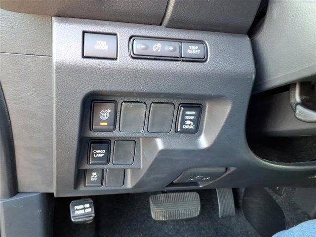 new 2026 Nissan Frontier car, priced at $40,005