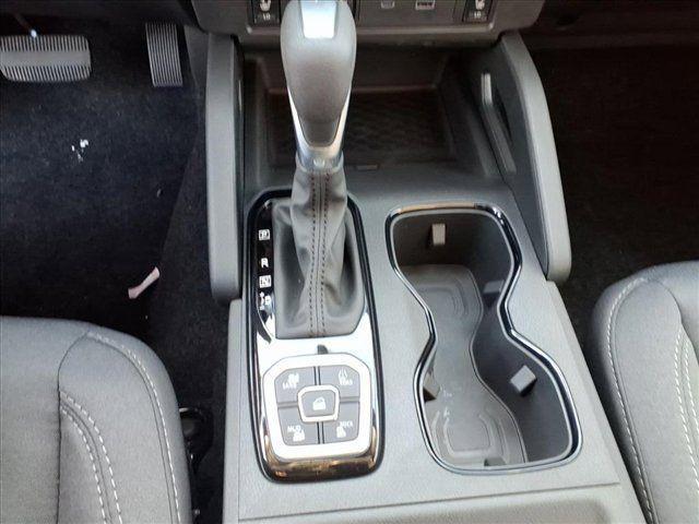 new 2026 Nissan Frontier car, priced at $40,005