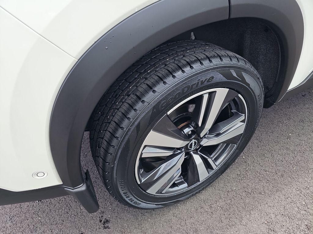 used 2023 Nissan Rogue car, priced at $26,407