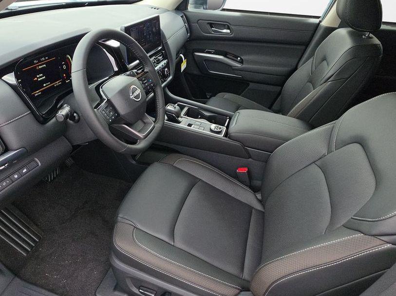 new 2026 Nissan Pathfinder car, priced at $42,868