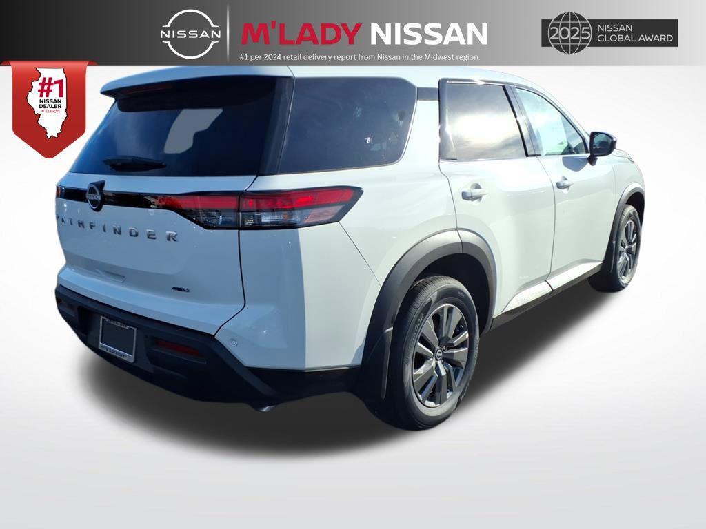 new 2025 Nissan Pathfinder car, priced at $31,771