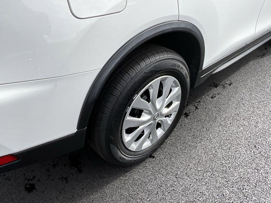 used 2020 Nissan Rogue car, priced at $15,995