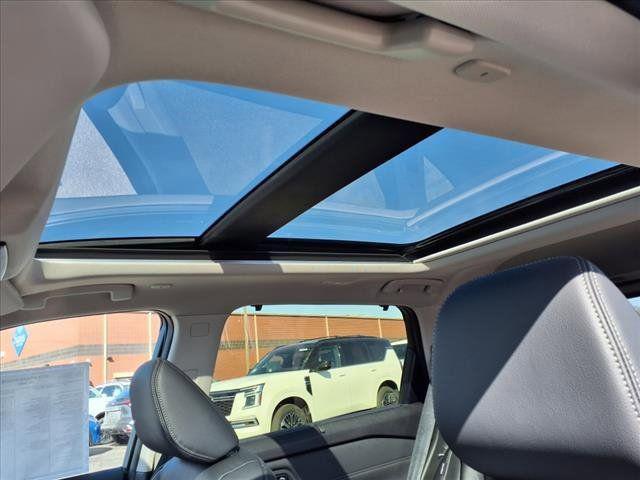 new 2025 Nissan Rogue car, priced at $33,825