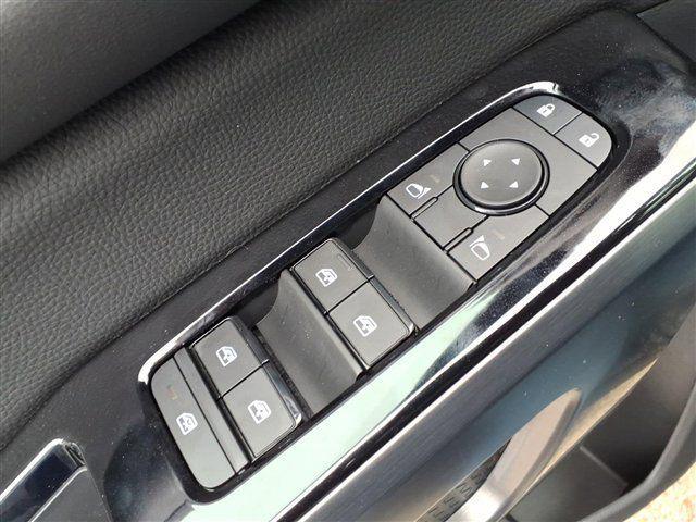 new 2026 Nissan Pathfinder car, priced at $41,978