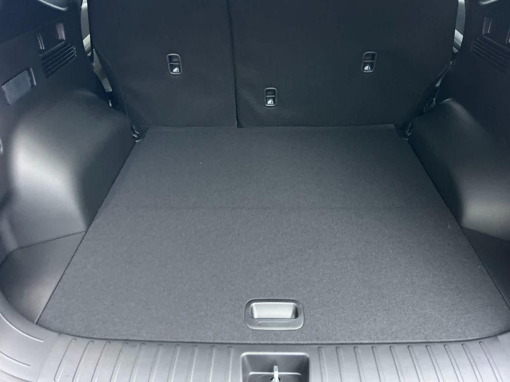 new 2026 Hyundai TUCSON Hybrid car, priced at $32,645