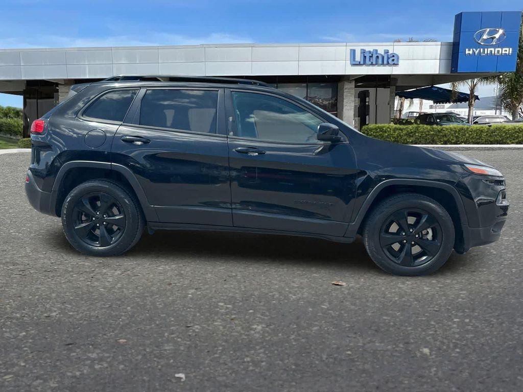 used 2018 Jeep Cherokee car, priced at $10,999