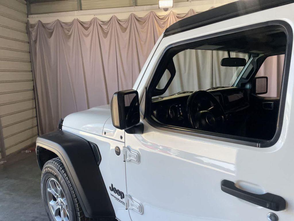 used 2021 Jeep Wrangler Unlimited car, priced at $23,084