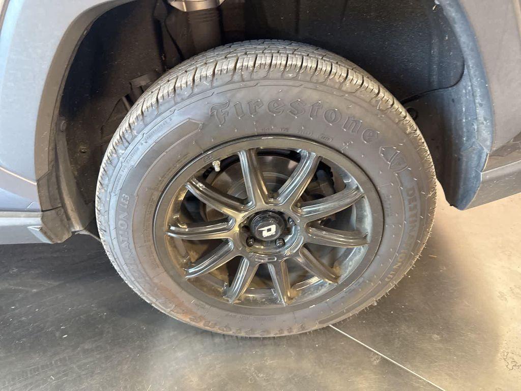used 2021 Toyota RAV4 car, priced at $25,084