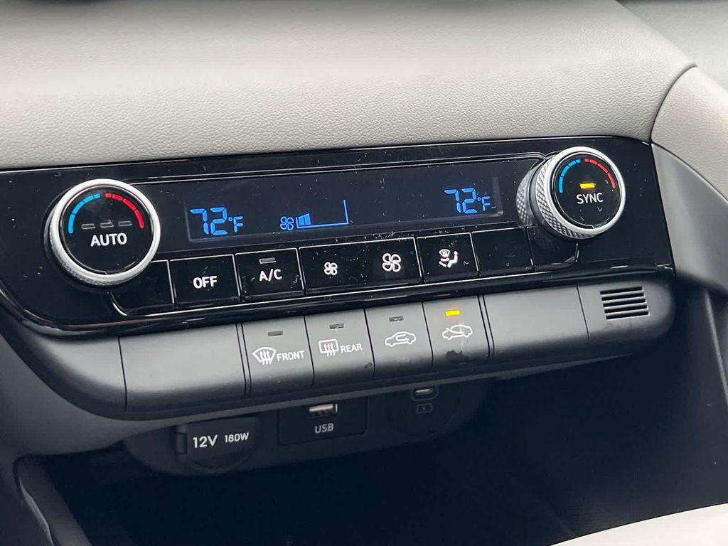 new 2026 Hyundai Elantra car, priced at $21,605