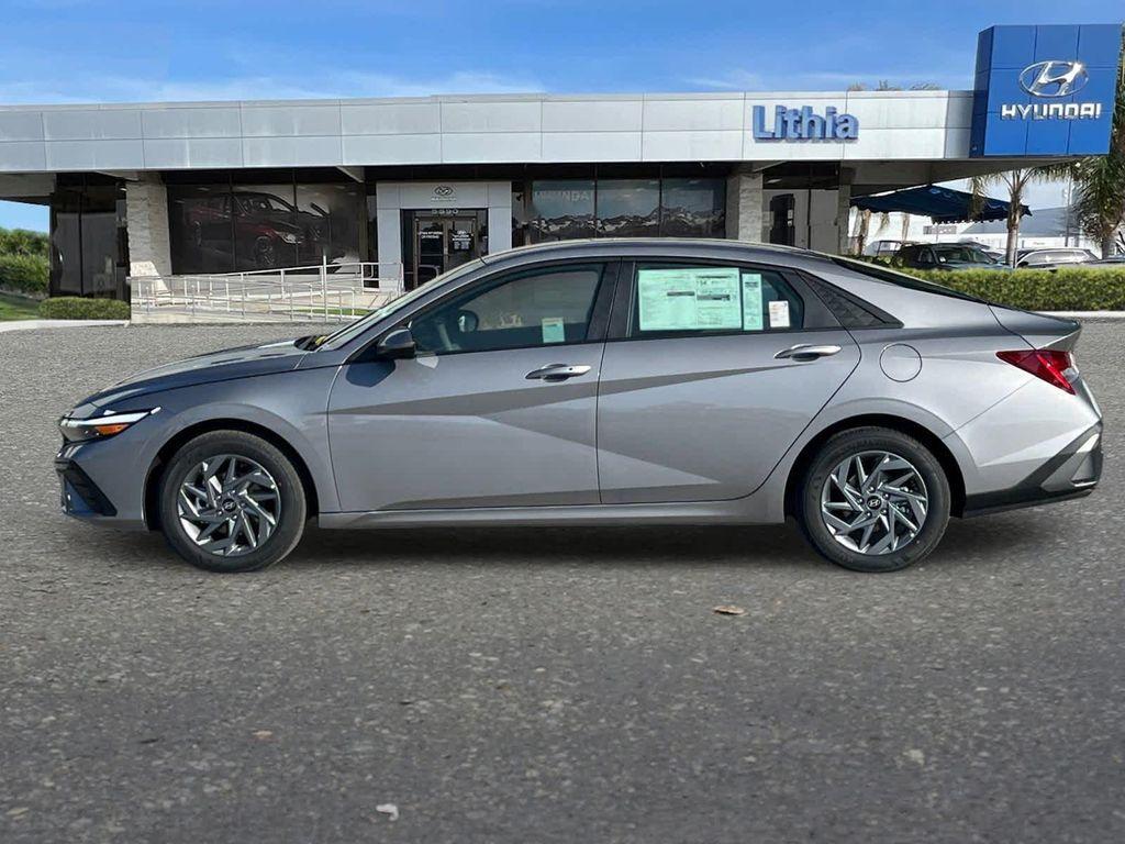 new 2026 Hyundai ELANTRA HEV car, priced at $24,585