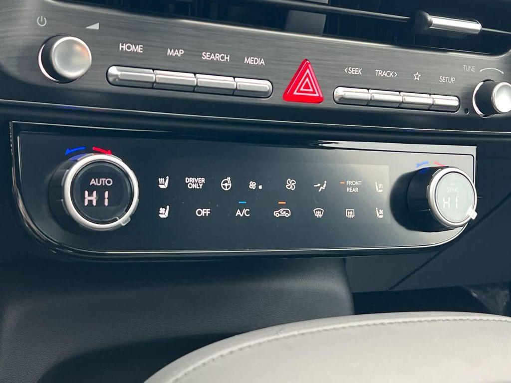 new 2026 Hyundai Palisade Hybrid car, priced at $59,045