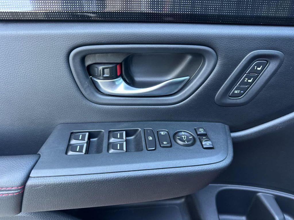 used 2025 Honda Pilot car, priced at $44,495