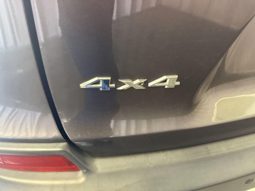 used 2020 Jeep Cherokee car, priced at $14,995