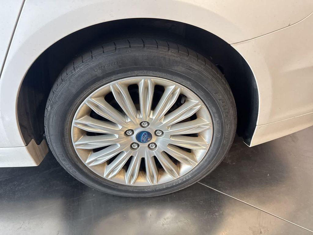 used 2013 Ford Fusion Hybrid car, priced at $9,995