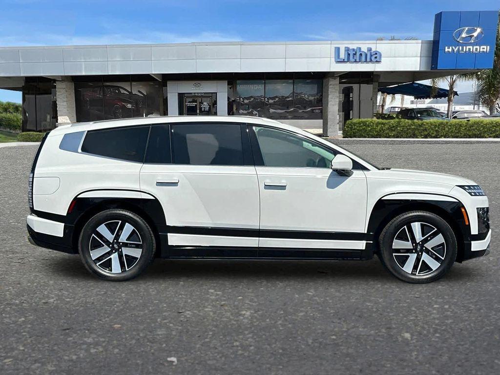 new 2026 Hyundai IONIQ 9 car, priced at $59,729