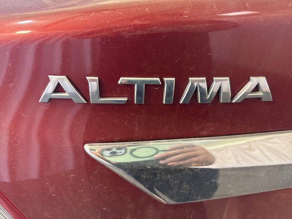 used 2013 Nissan Altima car, priced at $7,999