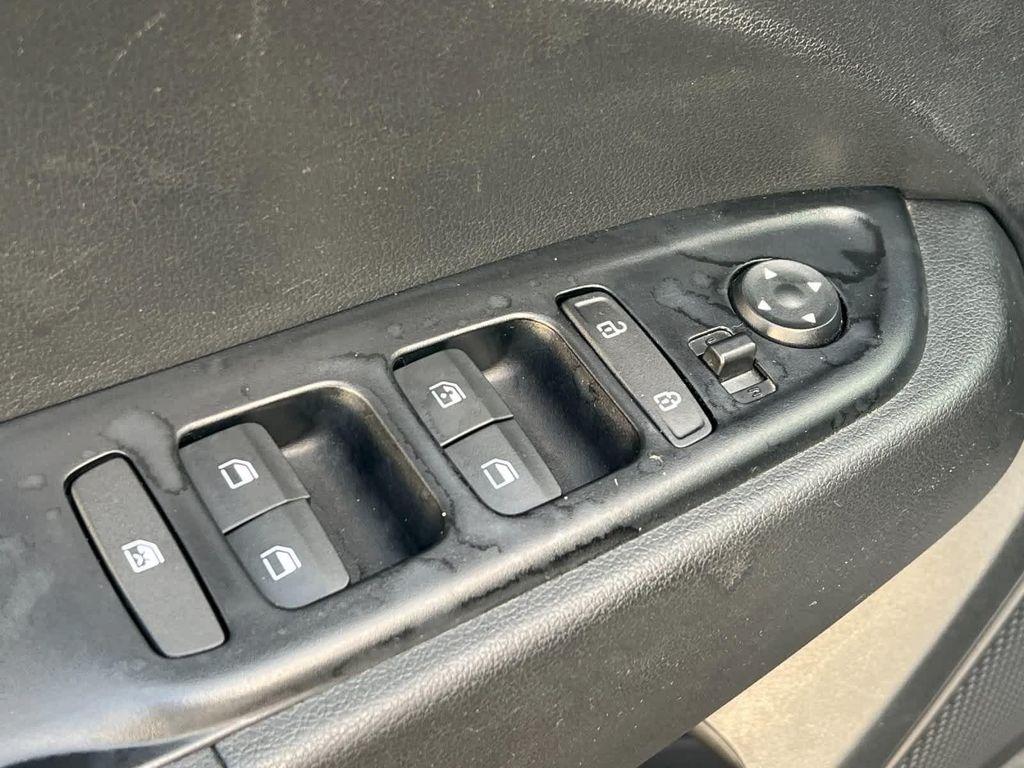 used 2023 Hyundai Venue car, priced at $15,999