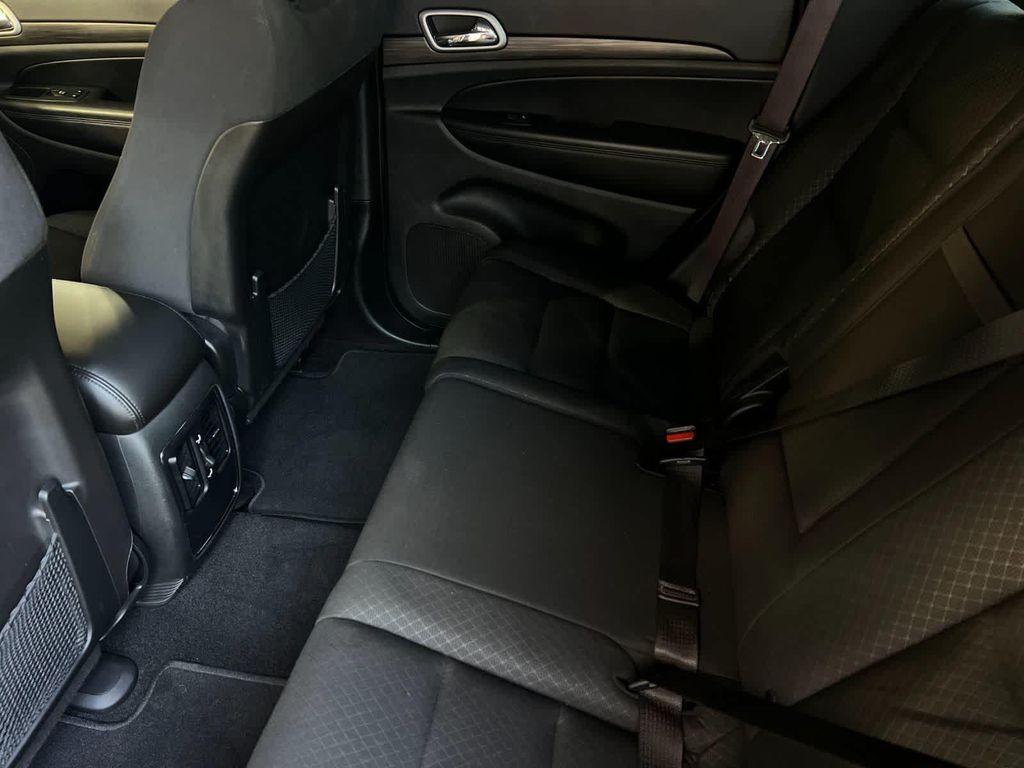 used 2021 Jeep Grand Cherokee car, priced at $17,499