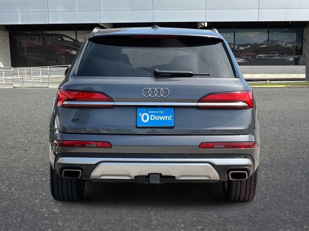 used 2025 Audi Q7 car, priced at $47,999