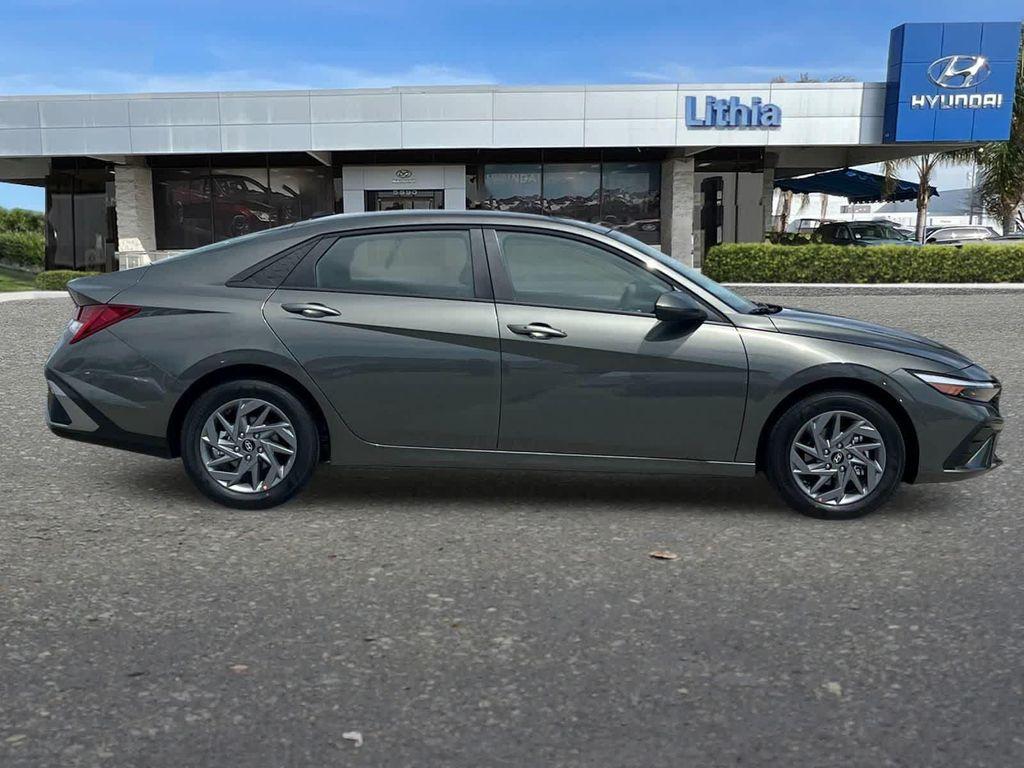 new 2026 Hyundai ELANTRA HEV car, priced at $26,020