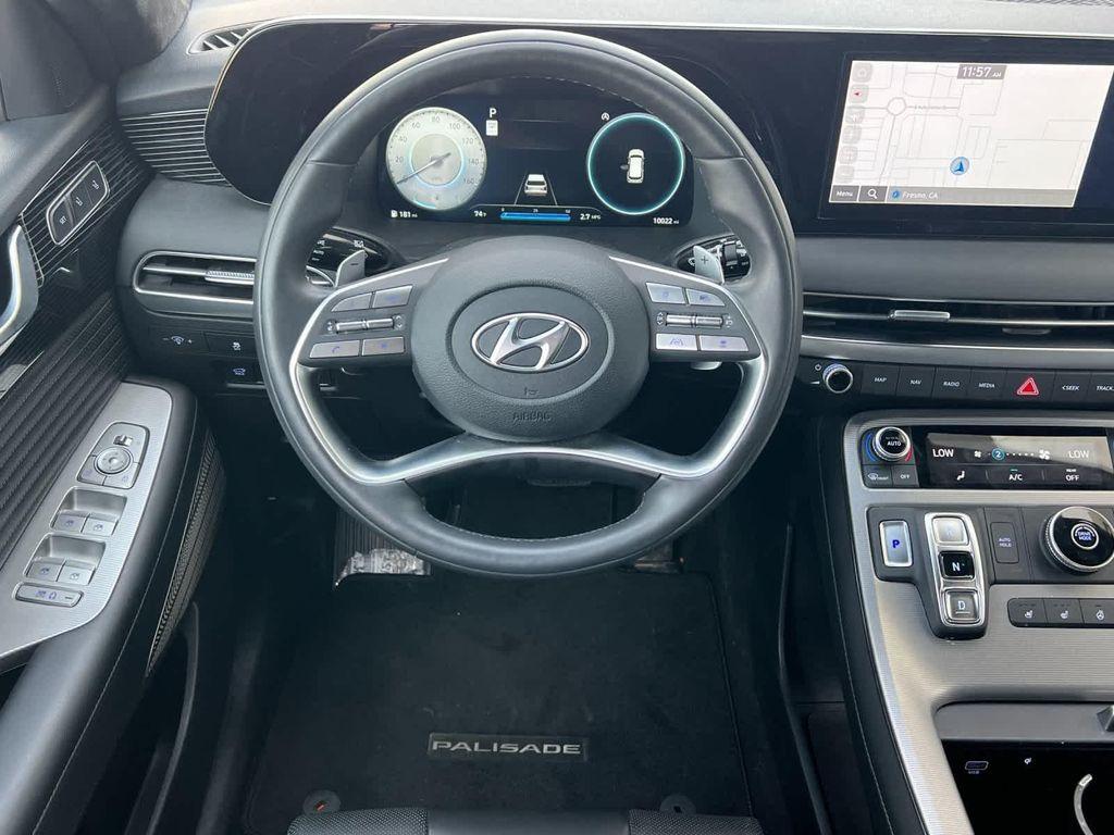 used 2025 Hyundai Palisade car, priced at $41,599