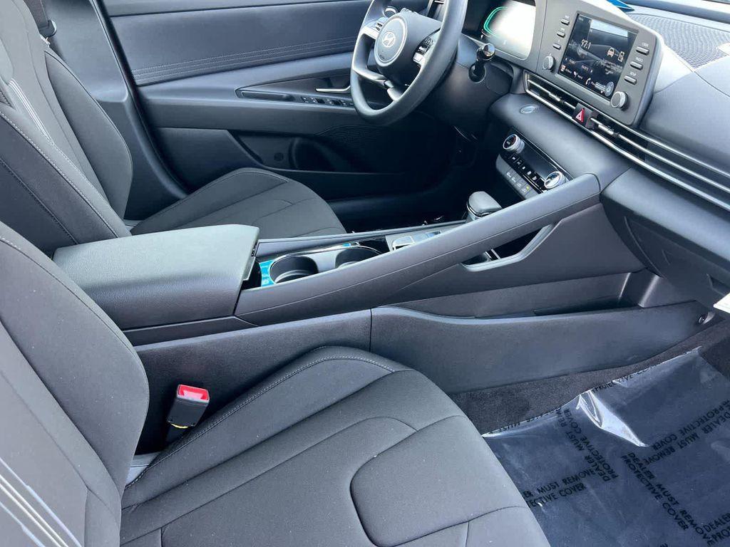new 2026 Hyundai ELANTRA HEV car, priced at $26,020