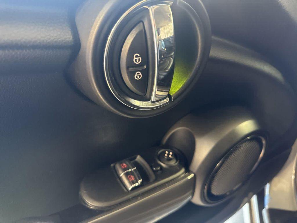 used 2016 MINI Hardtop car, priced at $10,799