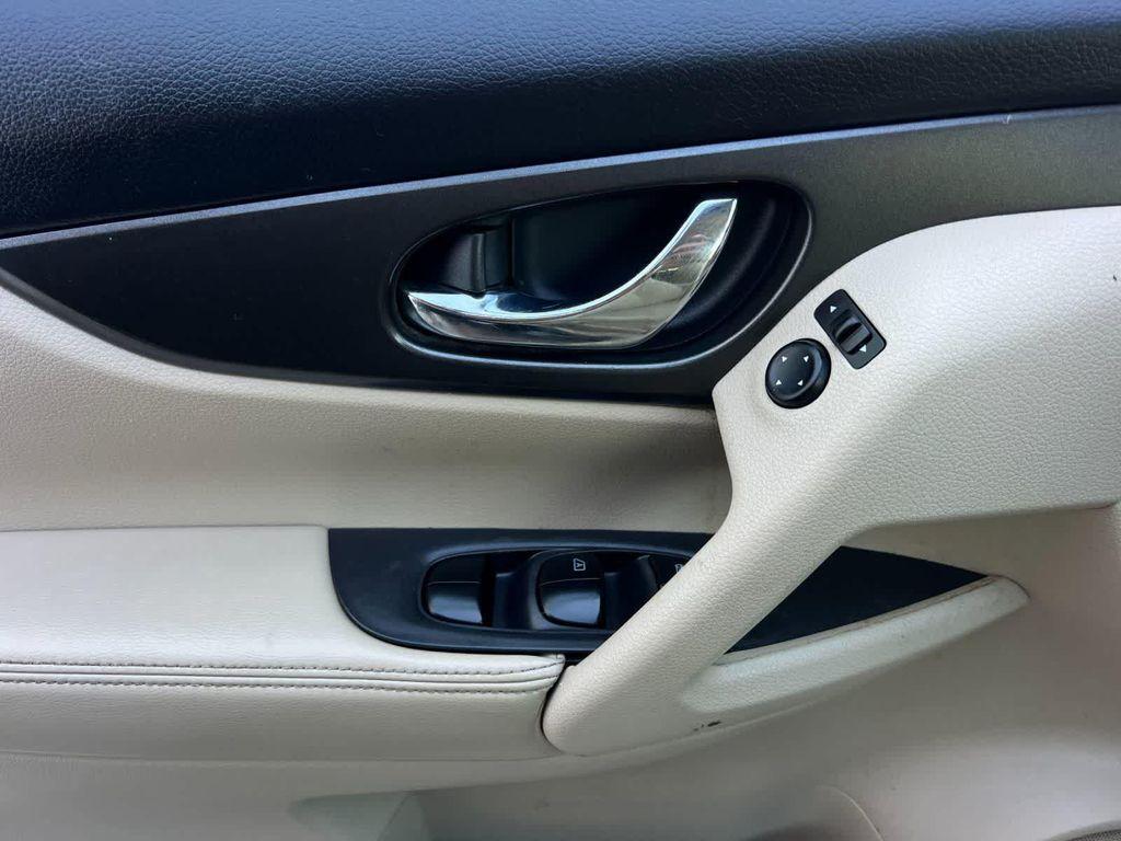 used 2015 Nissan Rogue car, priced at $9,499